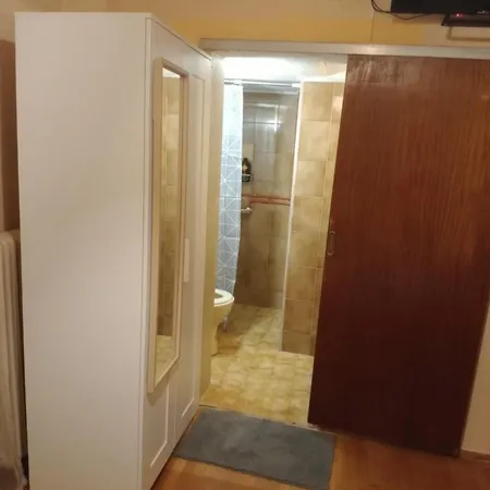 Christos ιι Rum i privatbostad